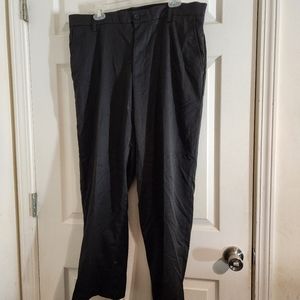 NWOT Amazon Essentials classic fit pants